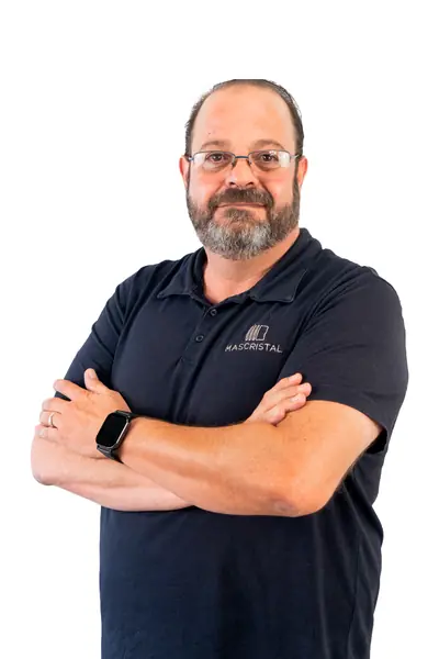 Raúl Irala, asesor comercial de Mascristal