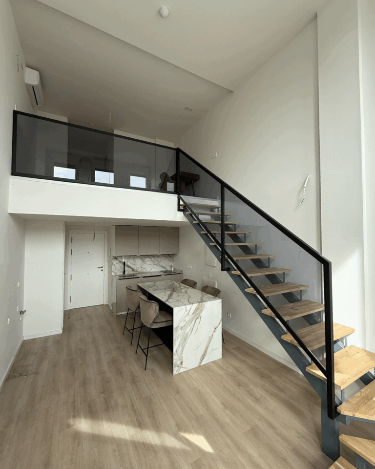 SOFIA SARNESCU - INSTAGRAM POST 2